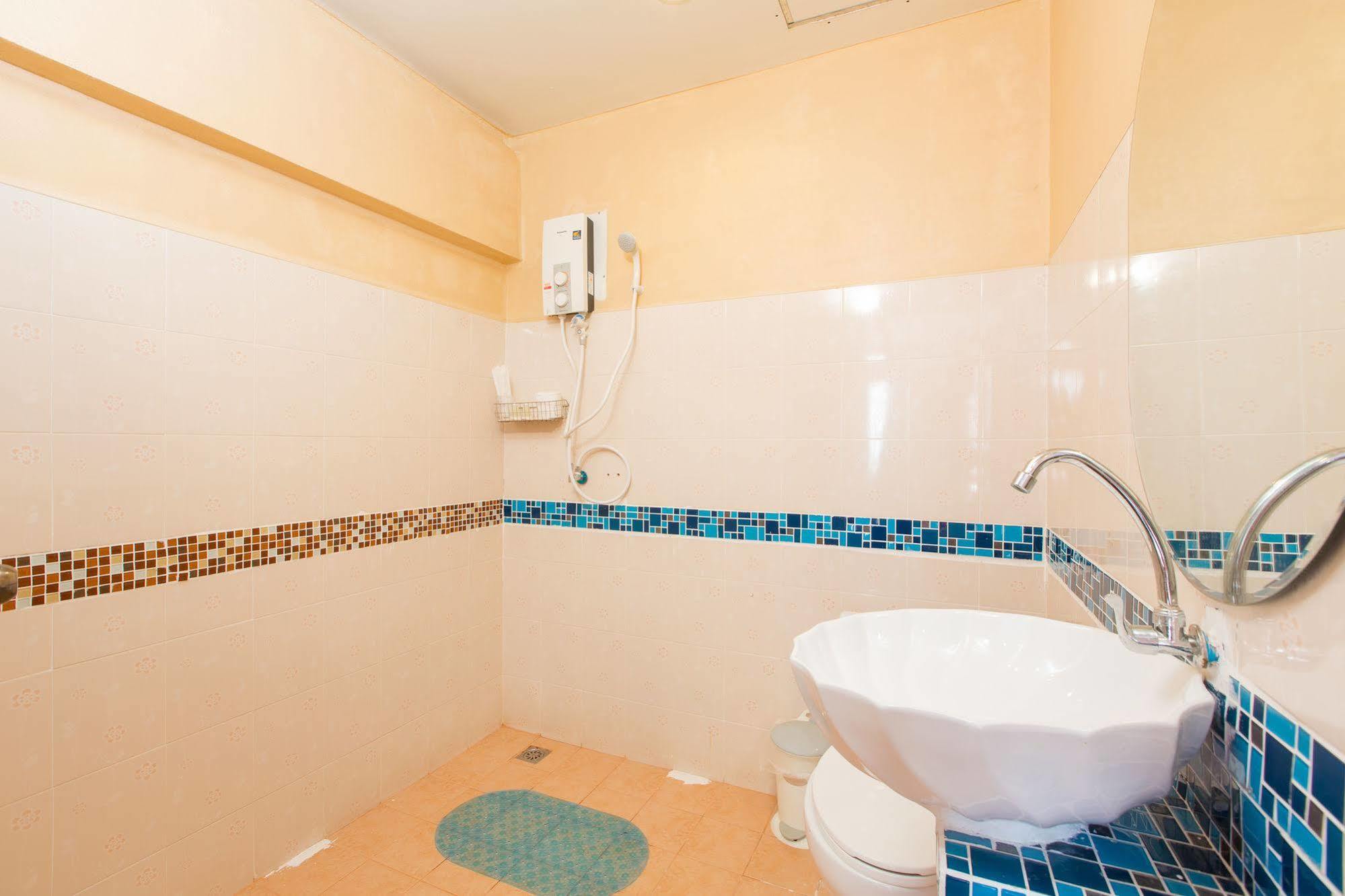 Cool Sea House Hotel Patong Luaran gambar