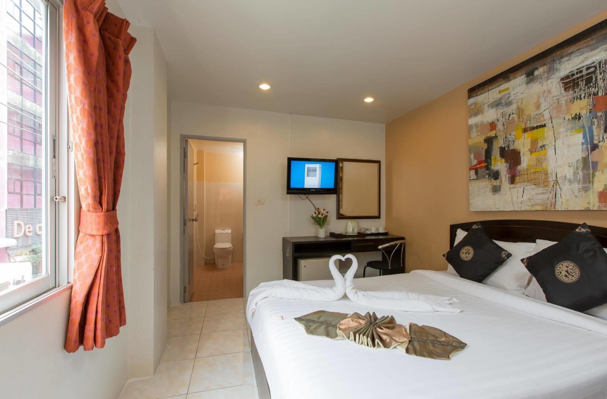 Cool Sea House Hotel Patong Luaran gambar