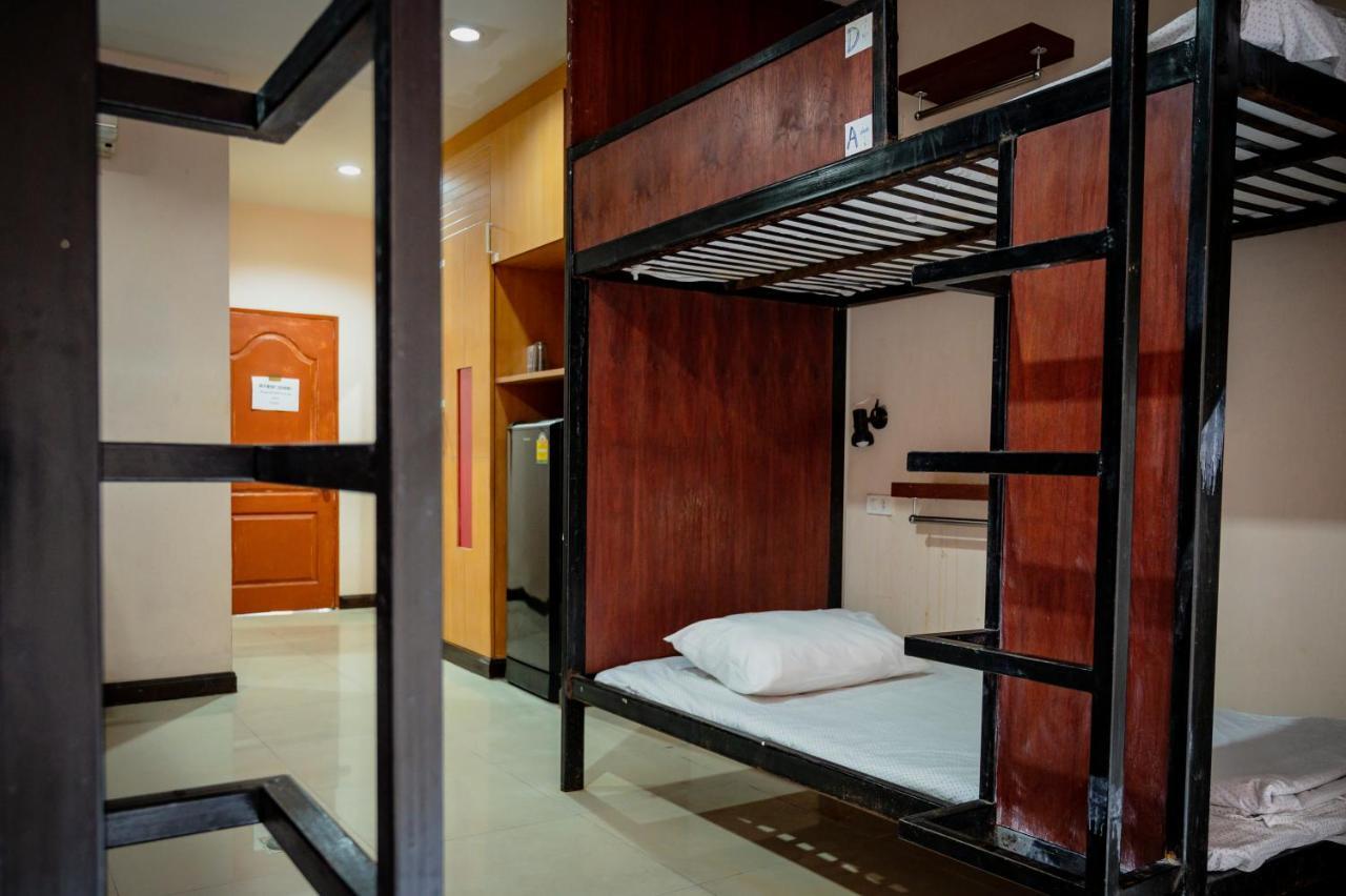 Cool Sea House Hotel Patong Luaran gambar