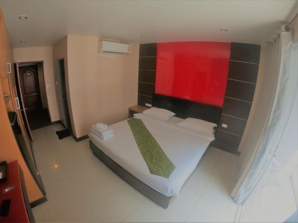 Cool Sea House Hotel Patong Luaran gambar